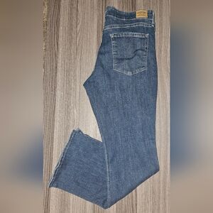 Signature Levi StraussWomen's Mid Rise Bootcut 14S aka W32 L30